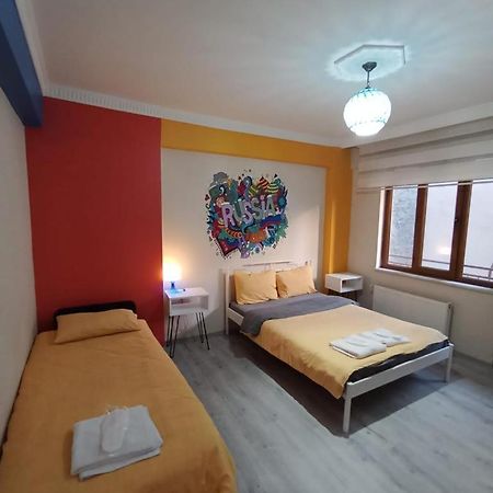 Deeps Hostel Eskişehir Esterno foto